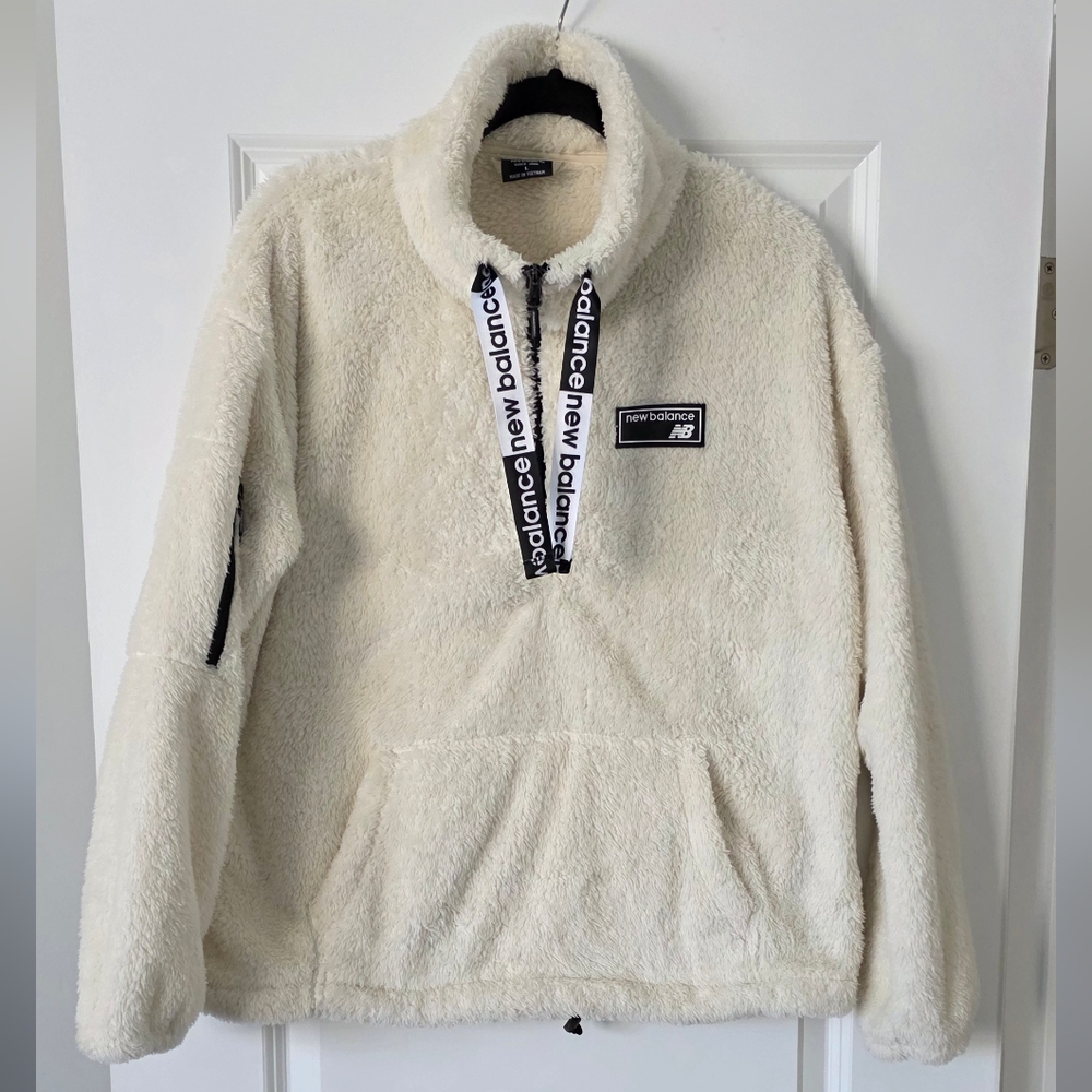 New balance Cream Fleece Jacket